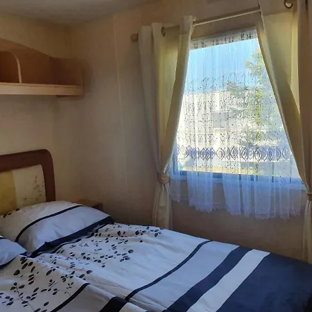 Domek Zacisze בית נופש Ladzin (West Pomeranian)